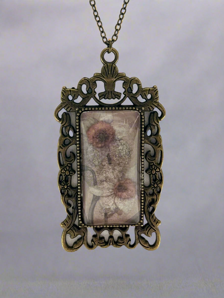Vintage Floral Pendant Necklace